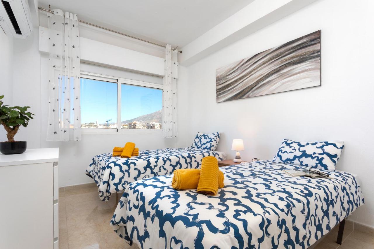 Fantastico Apartamento A Pie De Playa By Renthas Apartment Fuengirola Luaran gambar